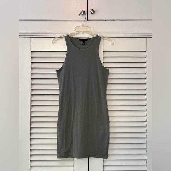 NWT! Super cute cotton sheath dress in sage. - Picture 1 of 4